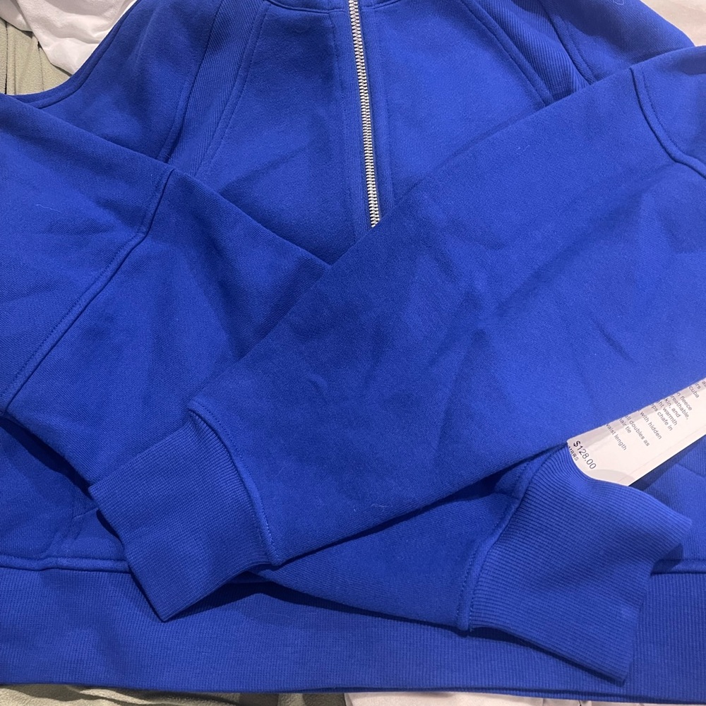 Lululemon scuba half zip Riverside color size small
